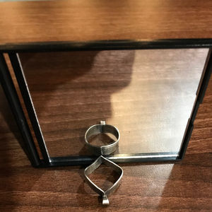 Illusion piece in silver