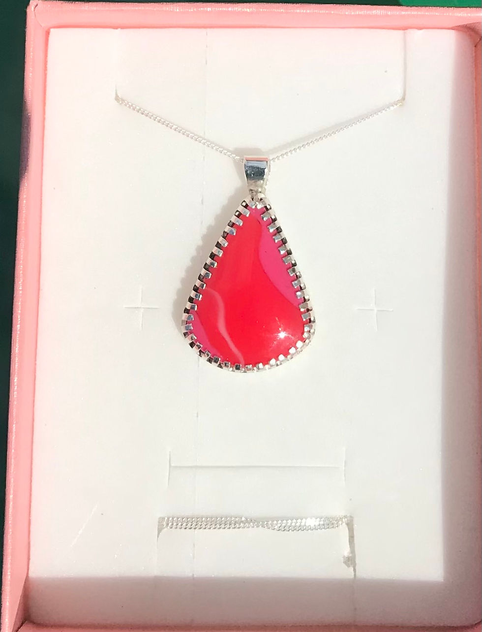 Thumbnail: Pendant set in silver