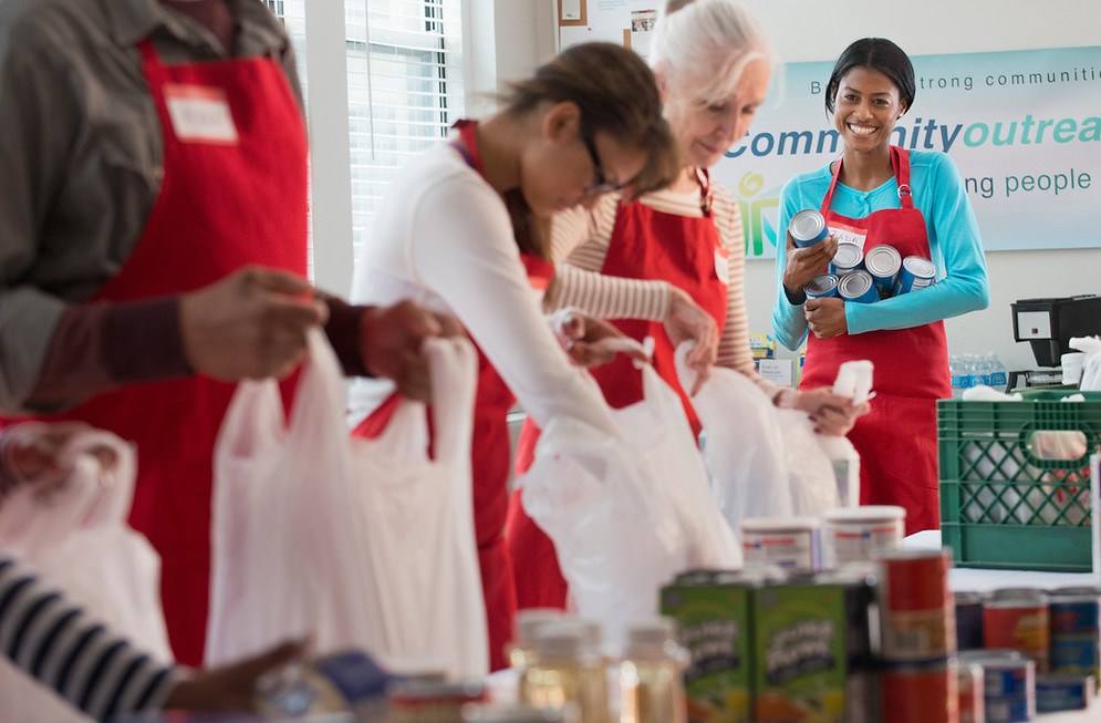 Volunteers Packing Food 