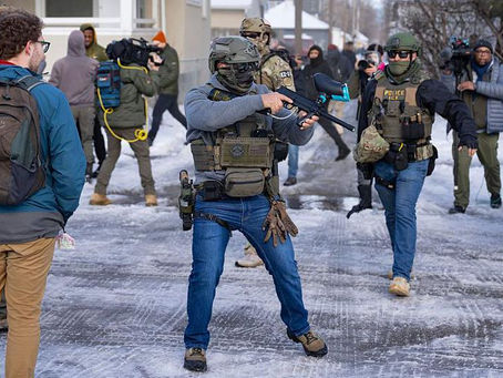 Insurrection Act e Strategia della Tensione: quando il caos diventa governo