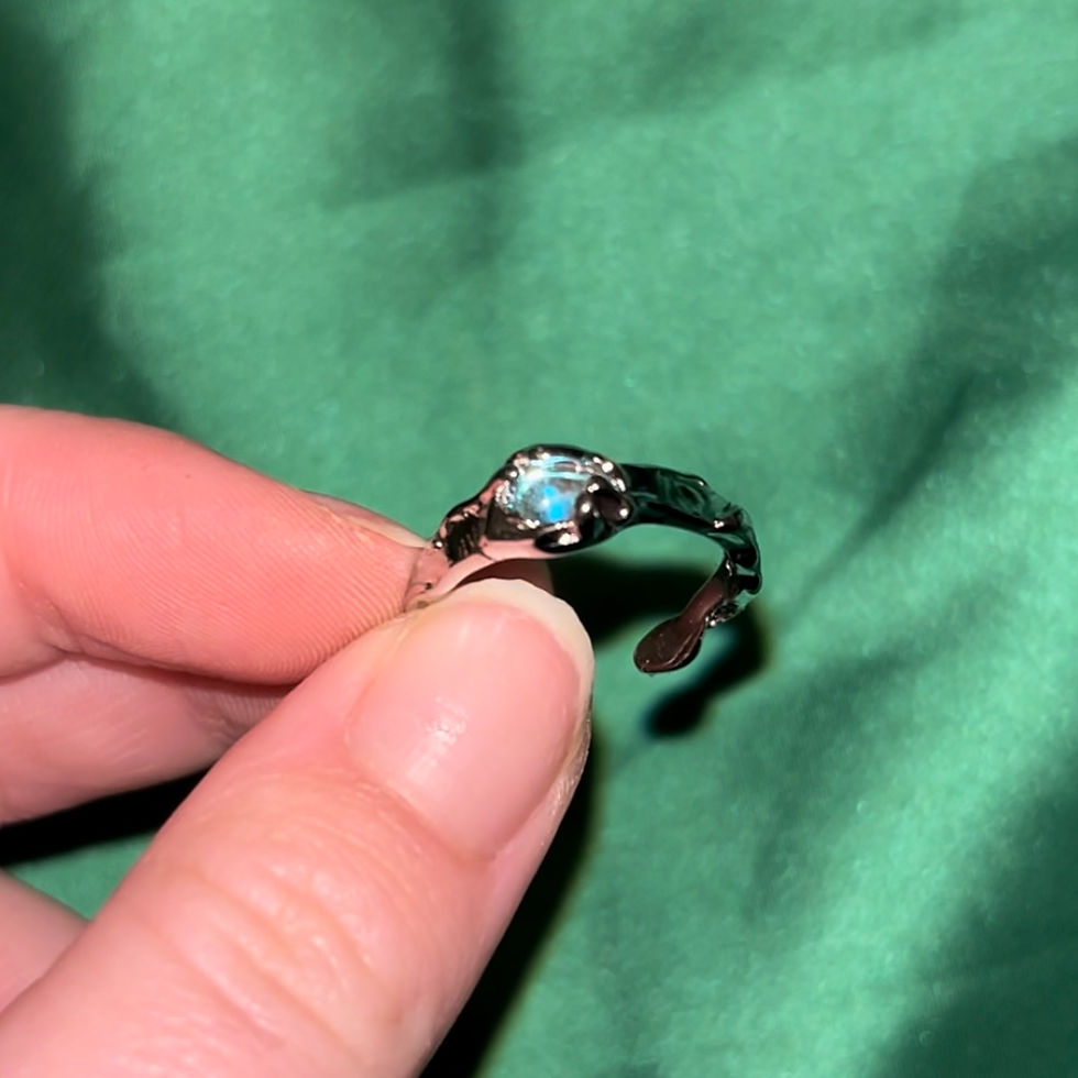 Myra ring