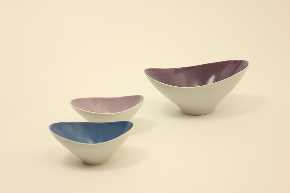 Thumbnail: Porcelain bowls/Porcelánové misky