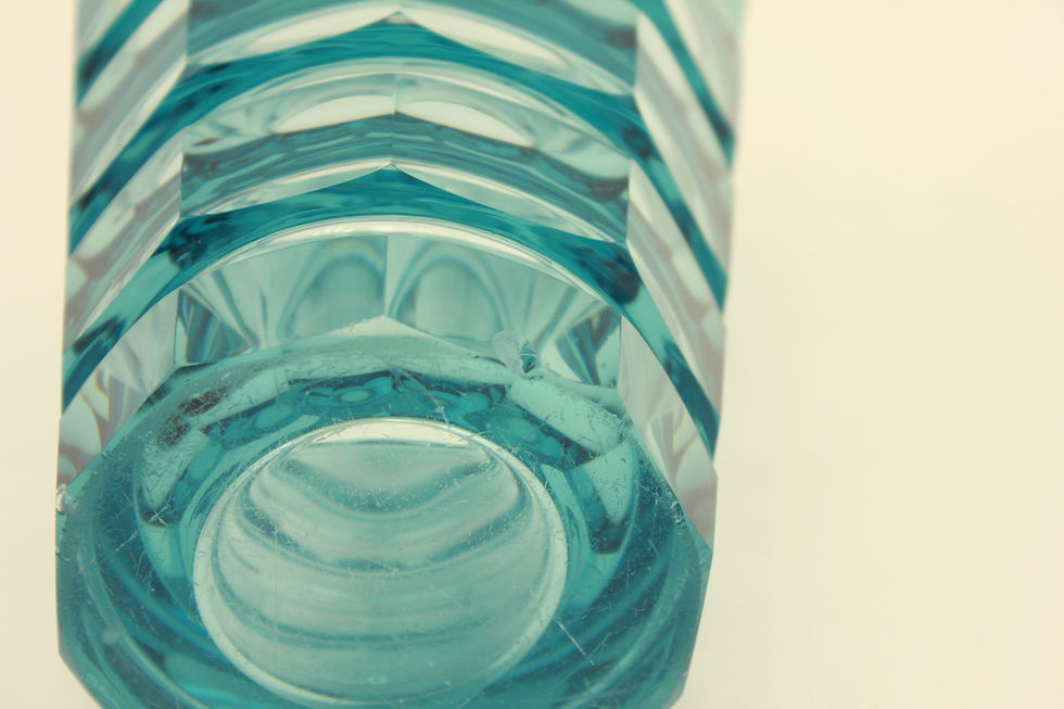 Thumbnail: Vase/Váza