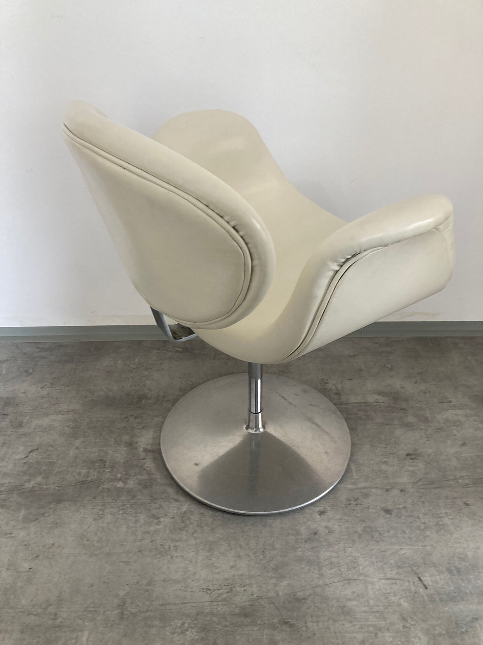 Miniatura: Tulip chair/Křeslo Tulip