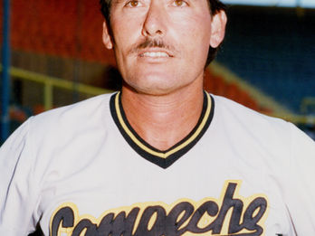 UN 25 DE ABRIL PERO DE 1953 NACE HERMINIO DOMÍNGUEZ