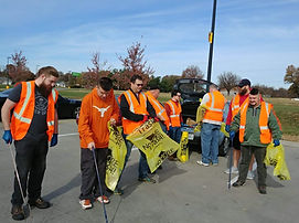 Litter clean up Nov. 2018.jpeg
