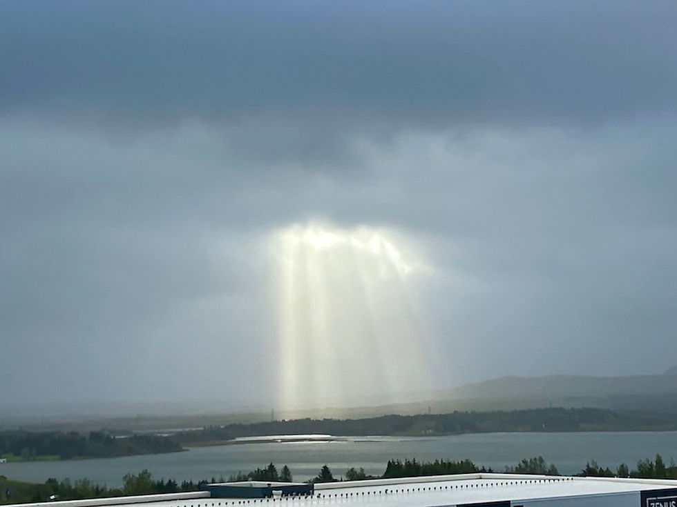 Sólstafir, Ellen Wild, fall, autum, winter, darkness, sun, light, nature, weather, úr vör, vefrit, Aron Ingi Guðmundsson