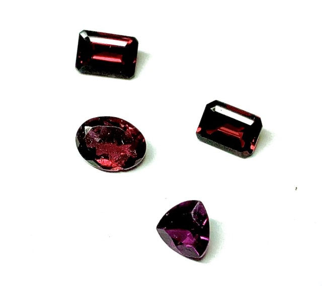 月の手紙・1月の誕生石・ガーネット