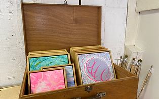 2023-04-24 œuvres dans valise_Stephanie Gobert.HEIC