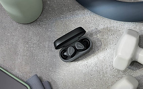 Jabra Elite 4 Active Black.jpeg