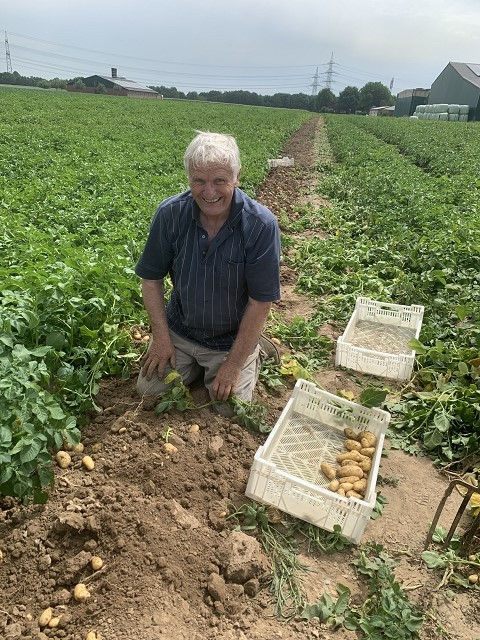 Kahnshof Rommerskirchen - Familie Kratz - Feldarbeit Landwirtschaft