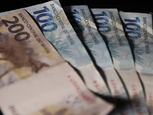 "Lula anuncia reajuste do salário mínimo para R$ 1.518 a partir de 2025"