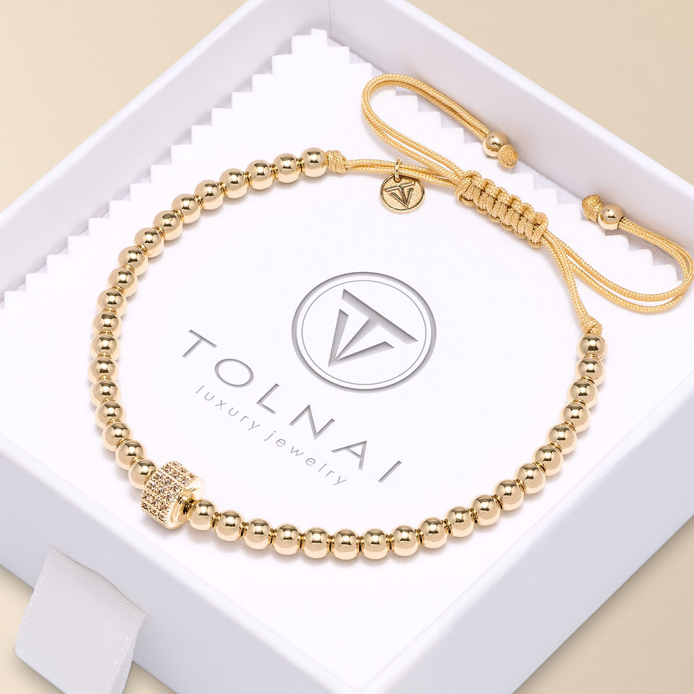 Óra kísérő arany karkötő pezsgő kristály cirkónia kövekkel a valódi luxus kedvelőinek.