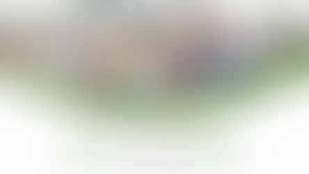 Universitarios sonientes por su regreso a clases