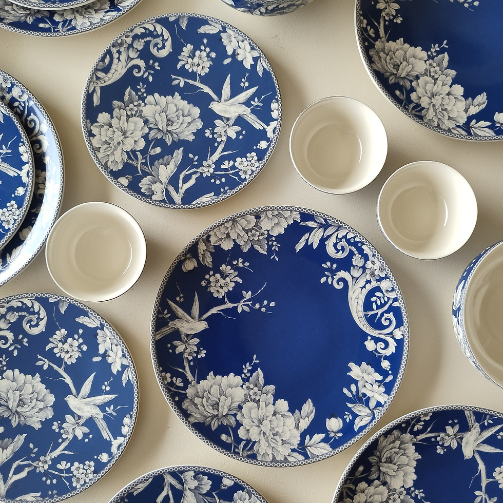 Thumbnail: Devnow Porcelain Adelaide Dark Blue 21-Piece Dinner Set