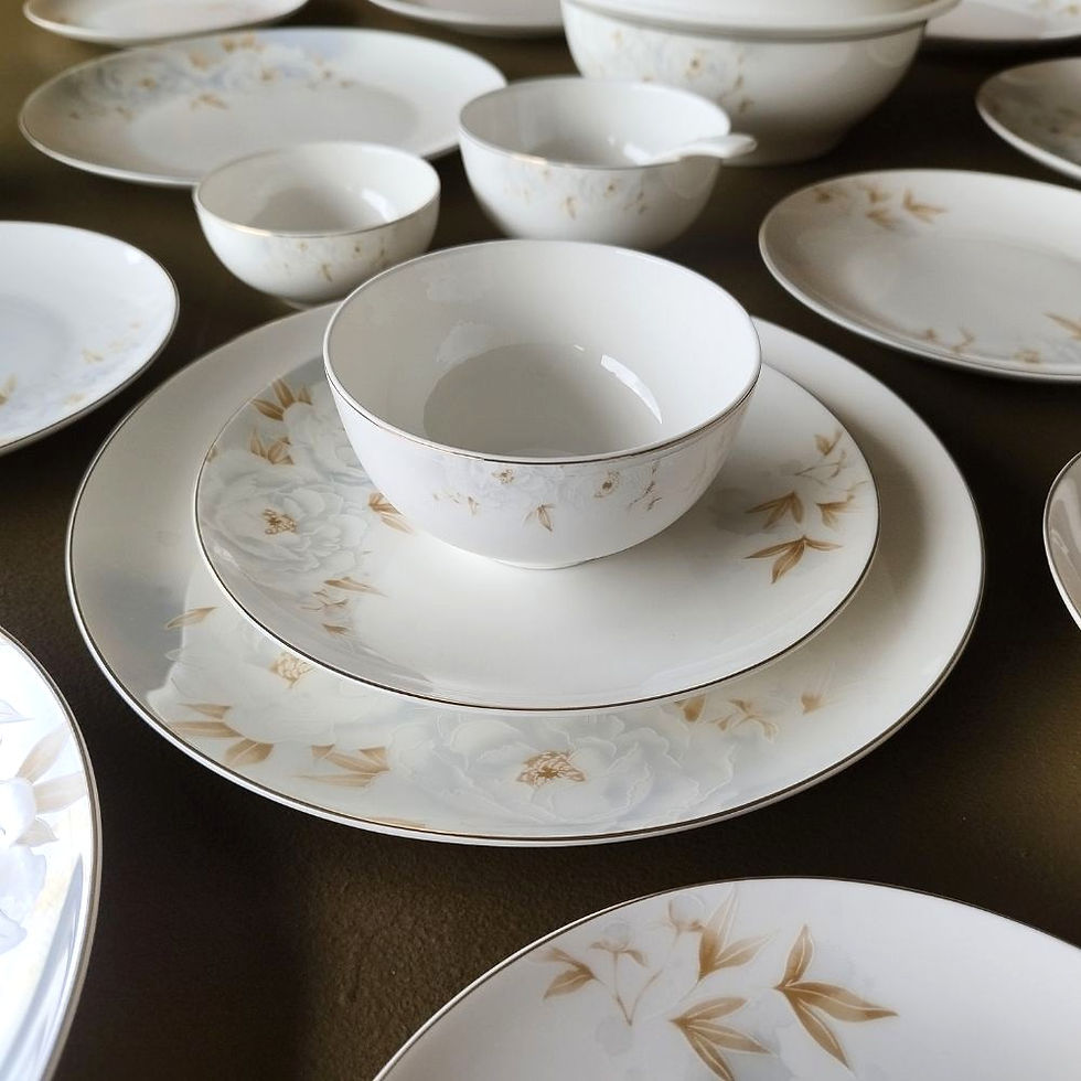Thumbnail: White Gold Porcelain 37-Piece Floral Dinner Set – Serving for 6