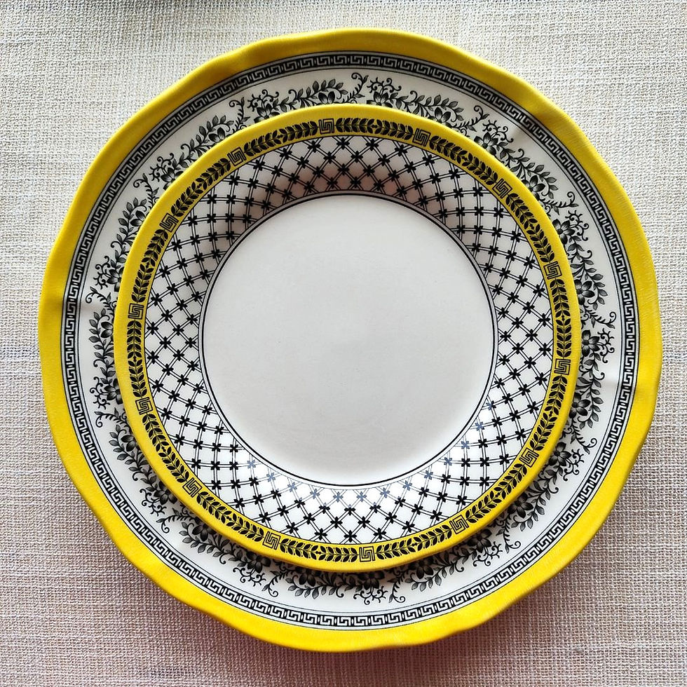 Thumbnail: Devnow Halcyon Scenery Yellow Porcelain 21 PCs Dinner Set