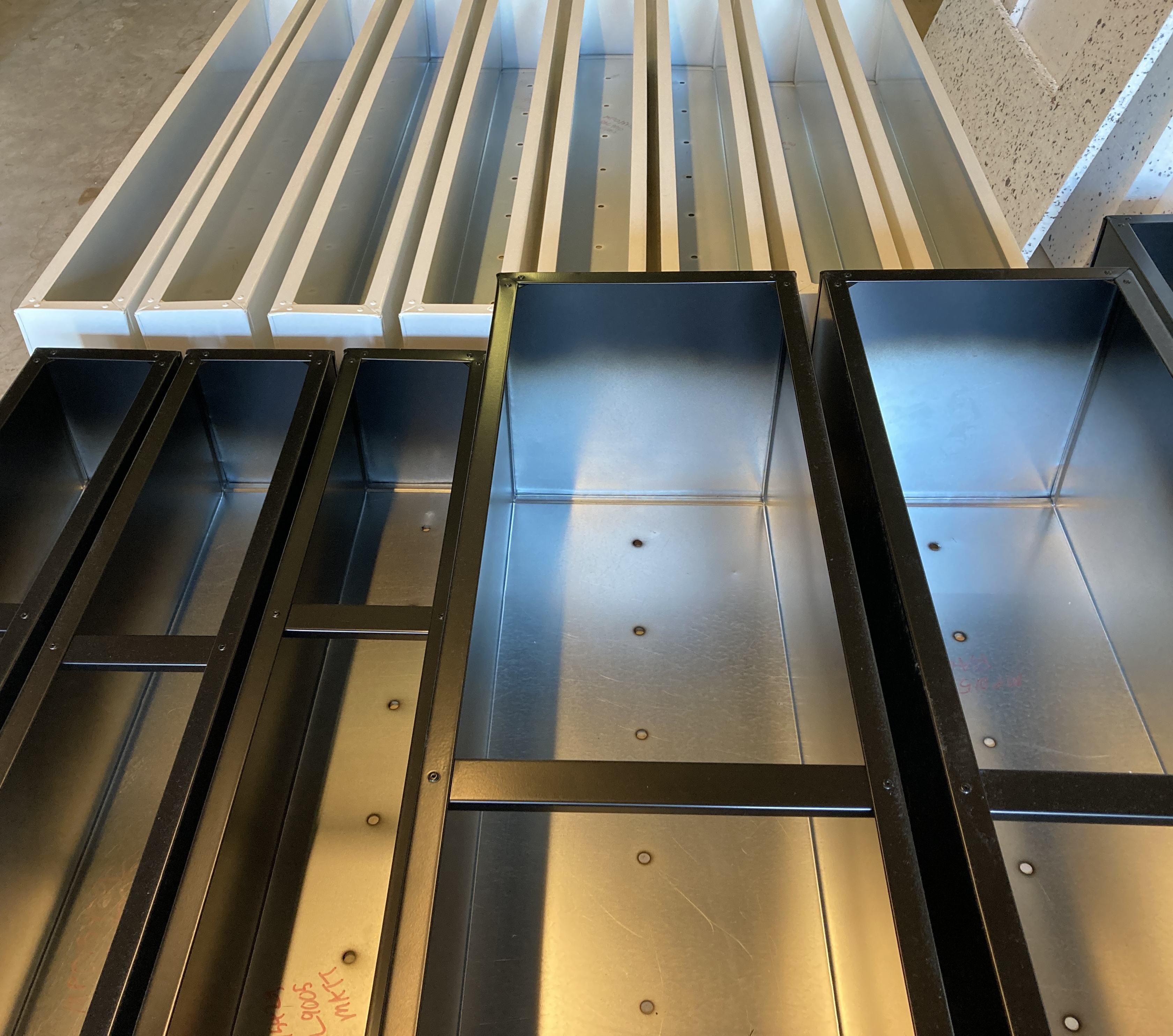 Learn why drainage holes are important, when they may not be required and how drainage is incorporated into our metal planters.