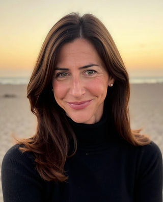 Bridget specializes in helping individuals and families navigate complex life transitions, including aging parents, medically complex children, family dynamics, and situations with no clear “right” answer. Through a warm and collaborative approach, she supports clients through grief, uncertainty, and ethical challenges while helping them access their resilience and find their voice.