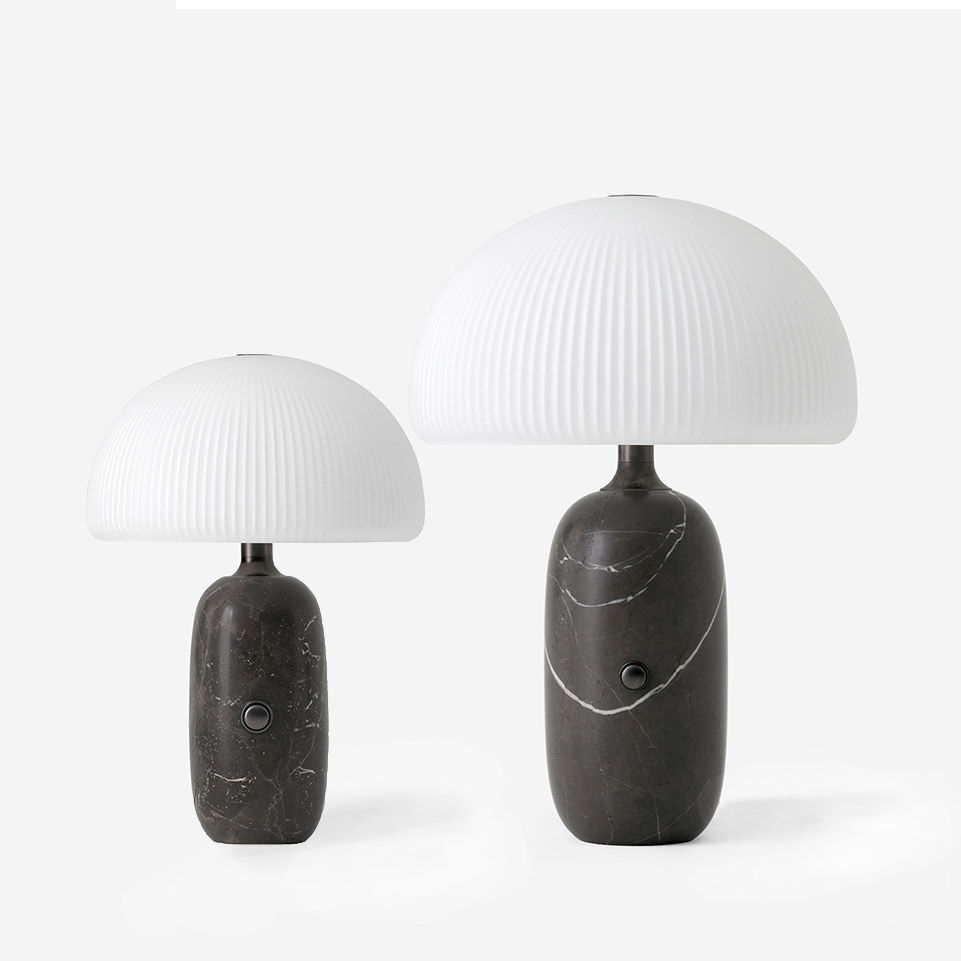 Thumbnail: Vipp, Sculpture Tischlampe