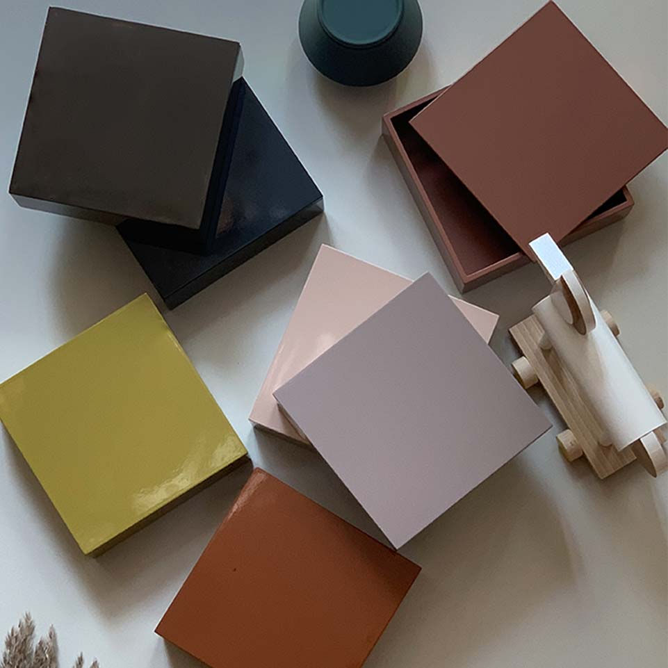 Miniaturbild: Artificial, Lux Box