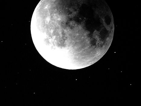 Lunar Eclipse View_edited_edited.jpg