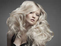 blonde hair_croped