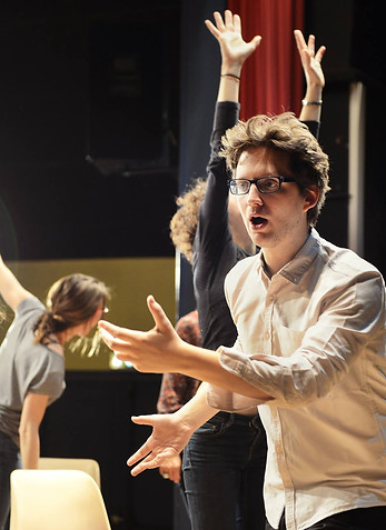 17436157_265226730596765_802764681158616