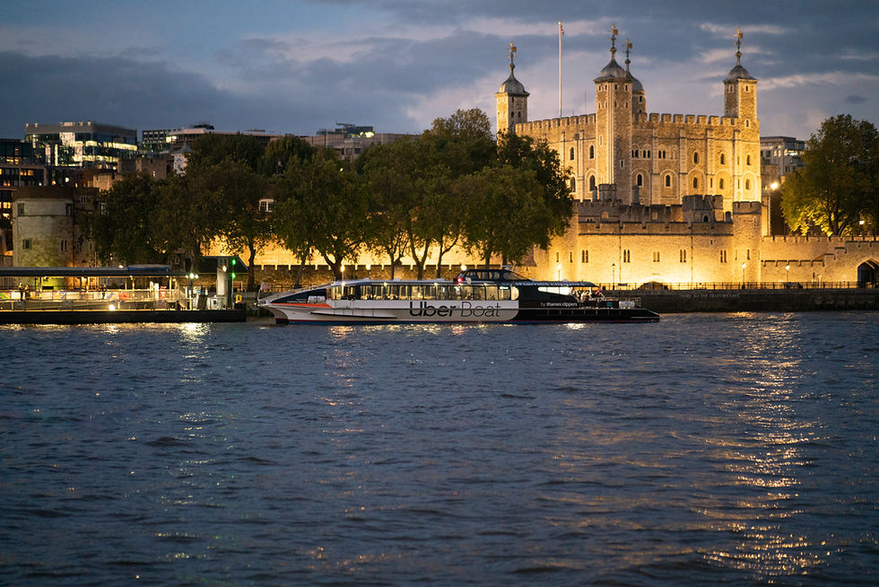 Thumbnail: London Hotel Break with Illuminated River Cruise for 2