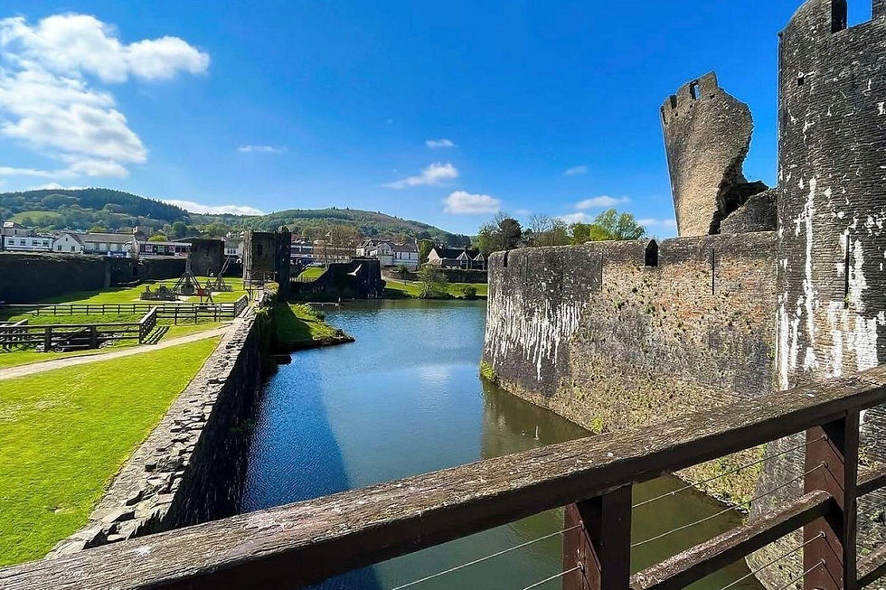 Thumbnail: Cardiff: Waterfalls, Mountains & Castles Day Tour