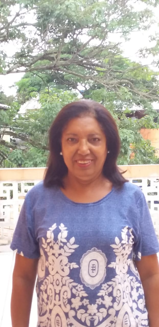 Dejanira Oliveira Dourado