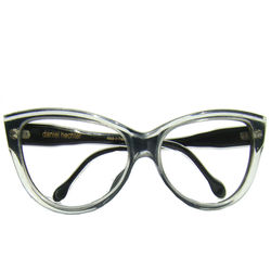 -D HECHTER  LARGE CAT EYE FRONT VIEW