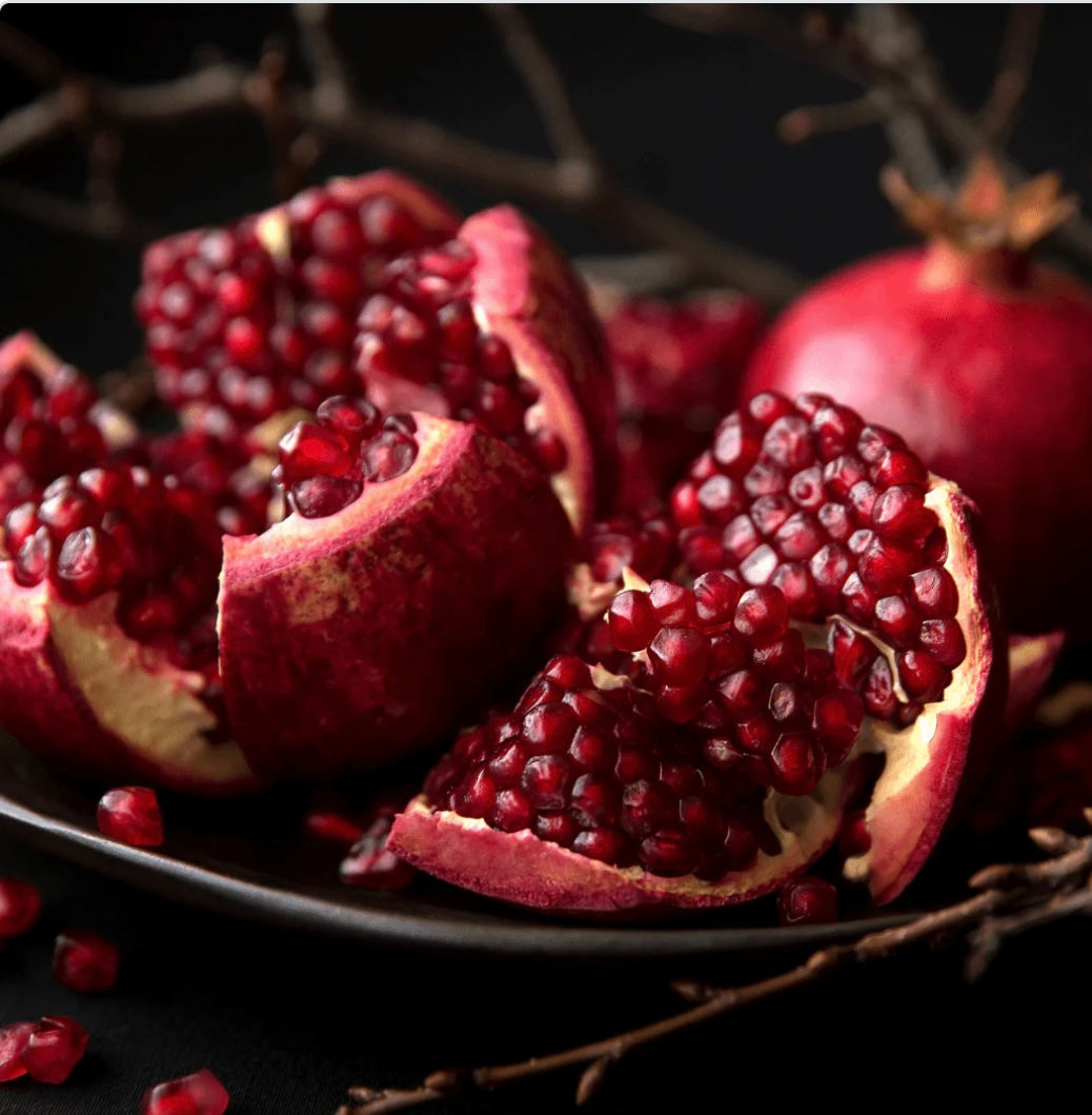 Pomegranate noir hand poured wax melt snap bar