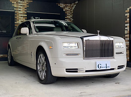 LINE_ALBUM_2023年4月12日撮影 ロールスロイス ファントム_230418_5.jpg