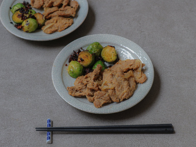 STIR FRY SOY MEAT WITH GINGER & MISO