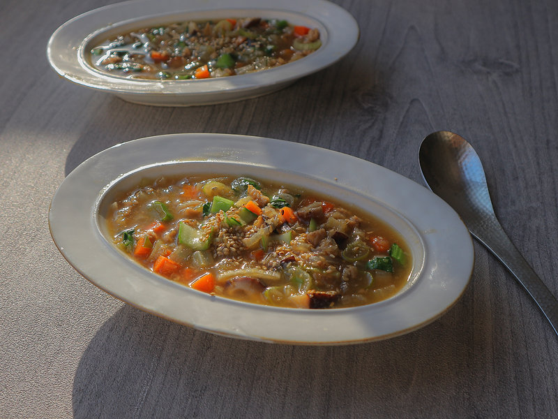 SOY MEAT & VEGETABLES SOUP