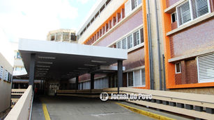 Homem ataca a ex-companheira a facadas, em frente academia, em Marília