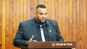 Vereador Guilherme Burcão pede construção de Emei e Emef no bairro Jardim Flamingo