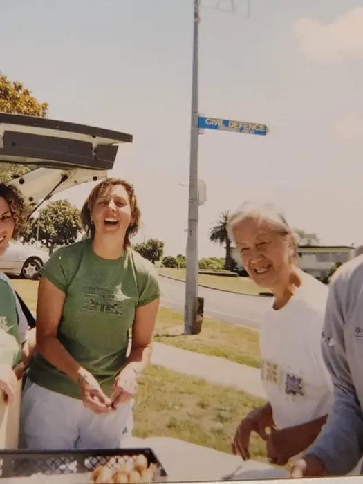 Original Mama's Donuts team Hamilton NZ 2006 — humble beginnings