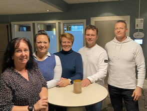 Styret i Arez, 3 av 5 kvinner.