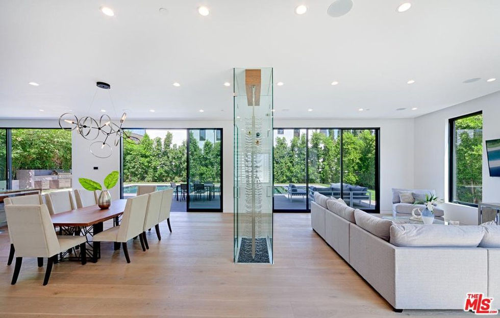 15245 Greenleaf A-9.jpg