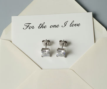 Gifting Moissanite Earrings