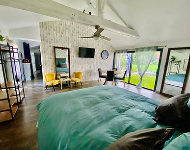 chambre d'hôtes la cour de la forêt grand lit double