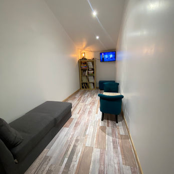 Salon de détente au gîte de la Cour de la Forêt à st mars de coutais