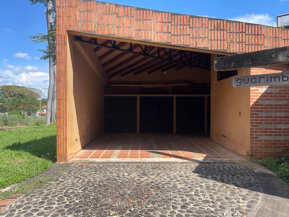 Miniatura: Casa en venta Urb. Colinas Country Club