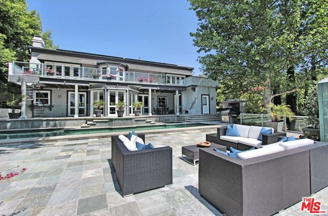9838 Cardigan Place, Beverly Hills