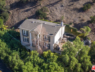 Beverly Hills MARKETWatch, 16 New Homes & 4 Condos For Sale and 6 Properties Sold the Past 7 day