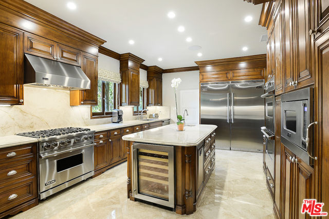 524 N Arden Drive, Beverly Hills