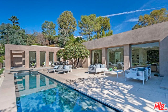 1016 Hillcrest Drive, Beverly Hills