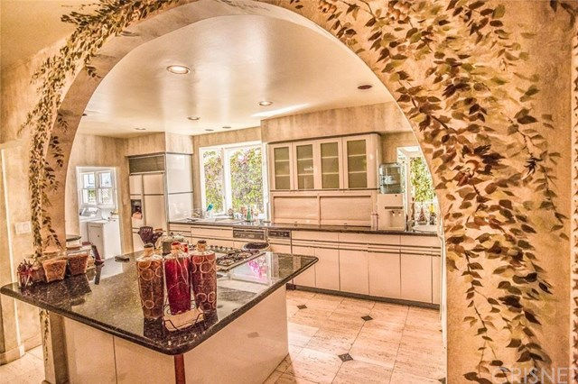 1706 Angelo Drive, Beverly Hills